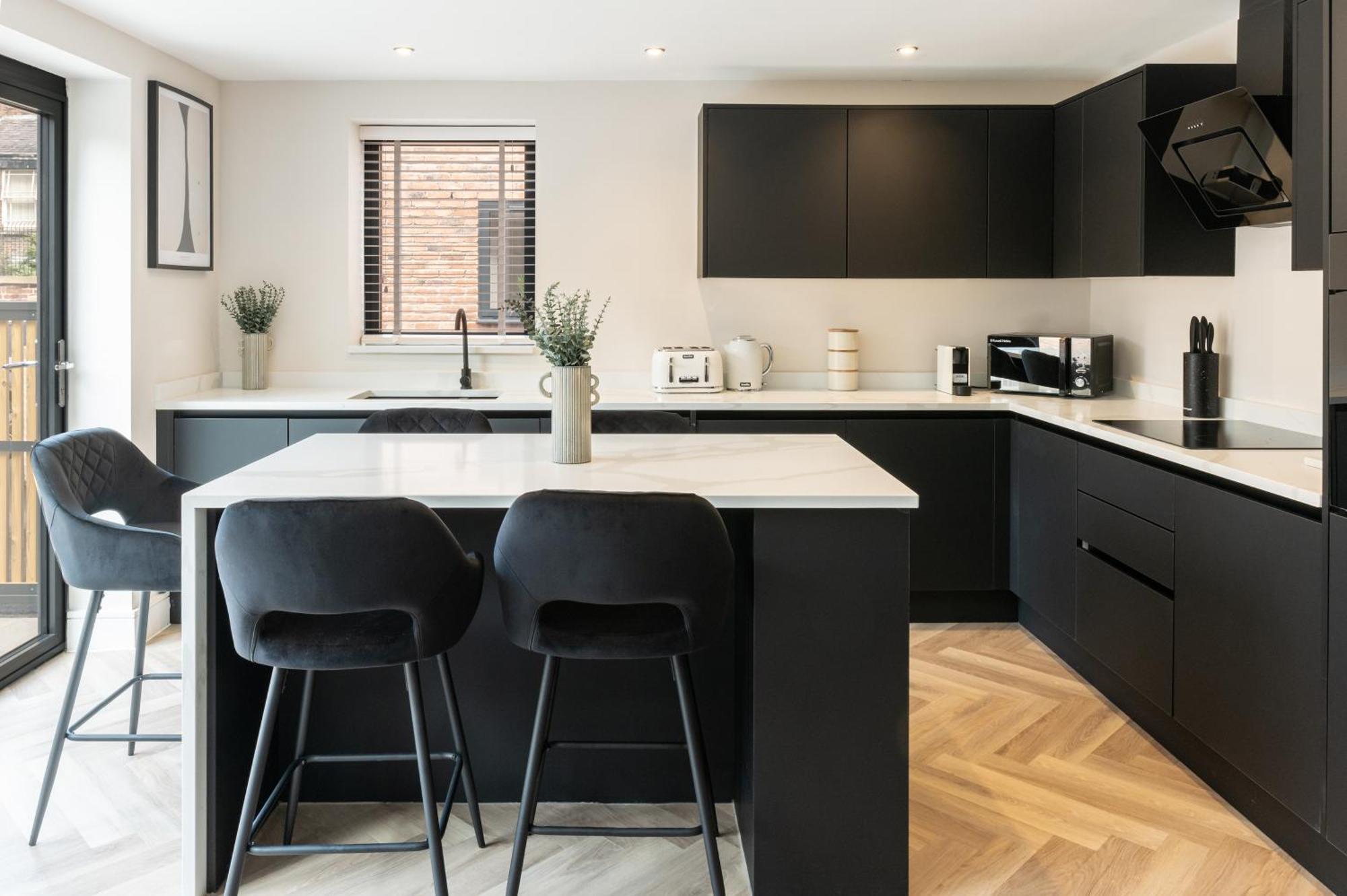 Luxury 4br Centre House - Free Parking Ferienhaus Liverpool